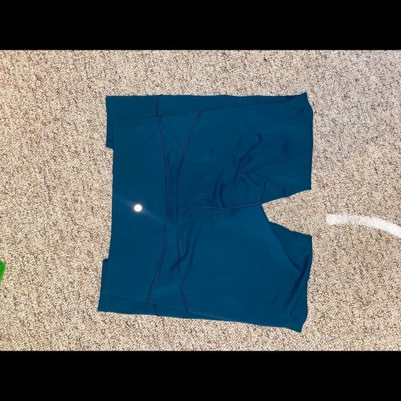 Lululemon leggings - Picture 9 of 10